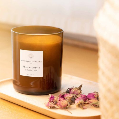 ESSENTIAL PARFUMS Rose Magnetic - Bougie Parfumée 3770010614470 ESSENTIAL PARFUMS Rose Magnetic - Bougie Parfumée 3770010614470